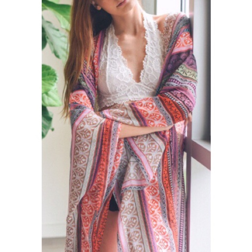 *TAKING DOWN* Gypsy Kimono Duster - Picture 4 of 8